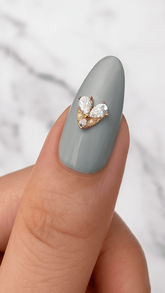 Multi Stone Pearls Heart Gold Nail Charm - CHAMBRE 535