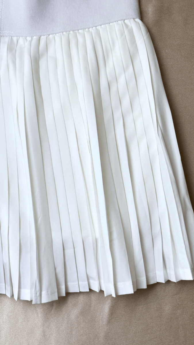 Pleated Athleisure White Skirt - TRÈS FOU OR SOMETHING