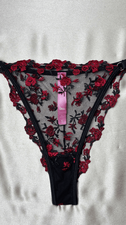 Raspberry Panty - TRÈS FOU OR SOMETHING