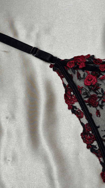 Raspberry Panty - TRÈS FOU OR SOMETHING