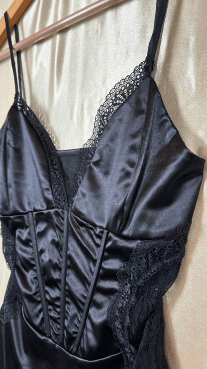 Satin and Lace Mini Dress - TRÈS FOU OR SOMETHING