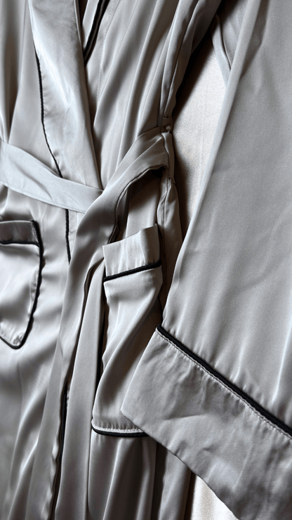 Satin Collared Gray Robe - TRÈS FOU OR SOMETHING