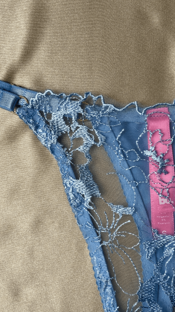 Serene Panty - TRÈS FOU OR SOMETHING