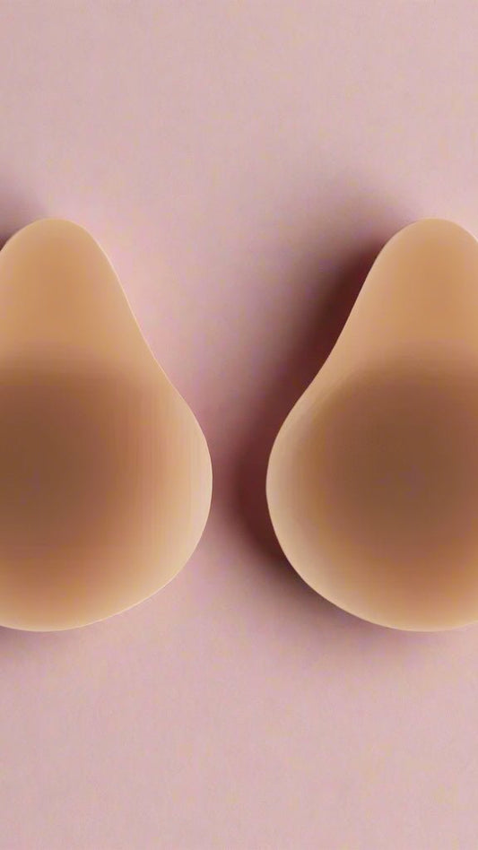 Silicone Lifting Nipple Covers - TRÈS FOU OR SOMETHING