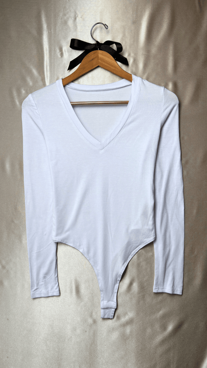 SmoothFlexi Plunge Long Sleeve White Bodysuit - TRÈS FOU OR SOMETHING