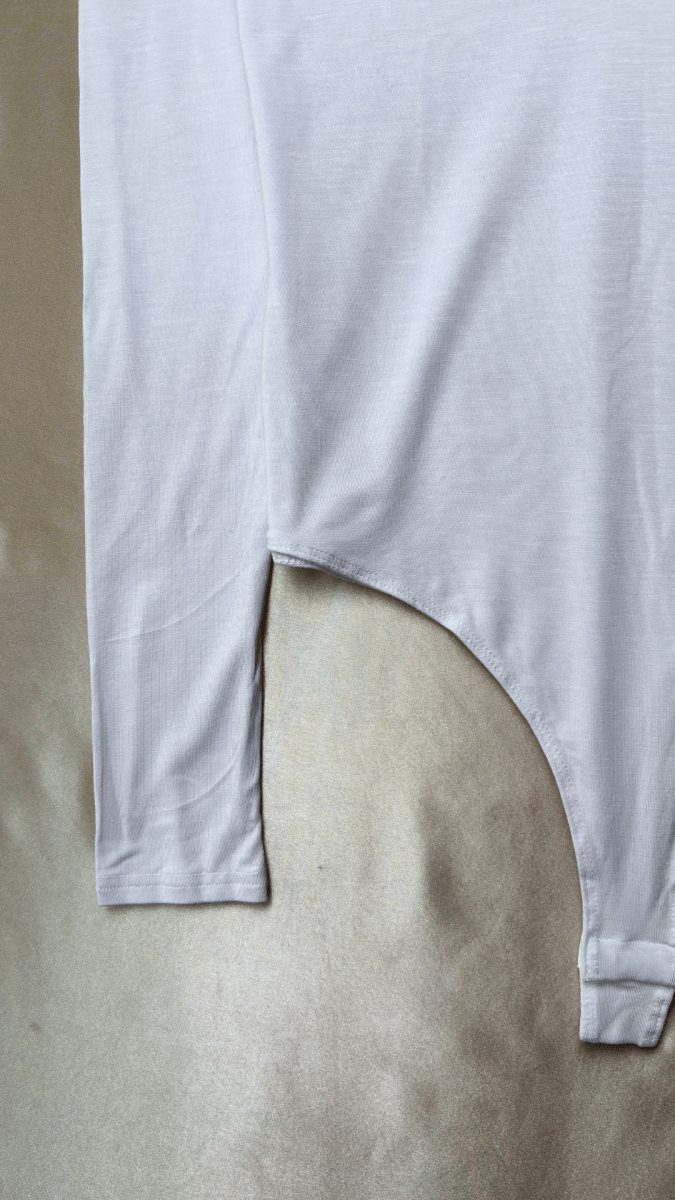SmoothFlexi Plunge Long Sleeve White Bodysuit - TRÈS FOU OR SOMETHING