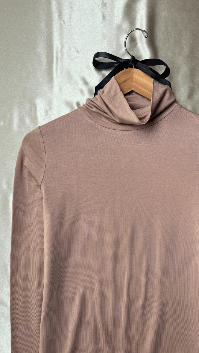 SoFree Long Sleeve Turtleneck Fawn Top - TRÈS FOU OR SOMETHING