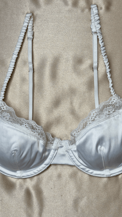 Summer White Bra - TRÈS FOU OR SOMETHING
