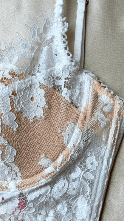 Tiffany White Bralette - TRÈS FOU OR SOMETHING