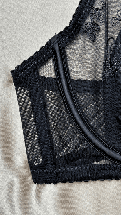 Valerie Black Bra - TRÈS FOU OR SOMETHING