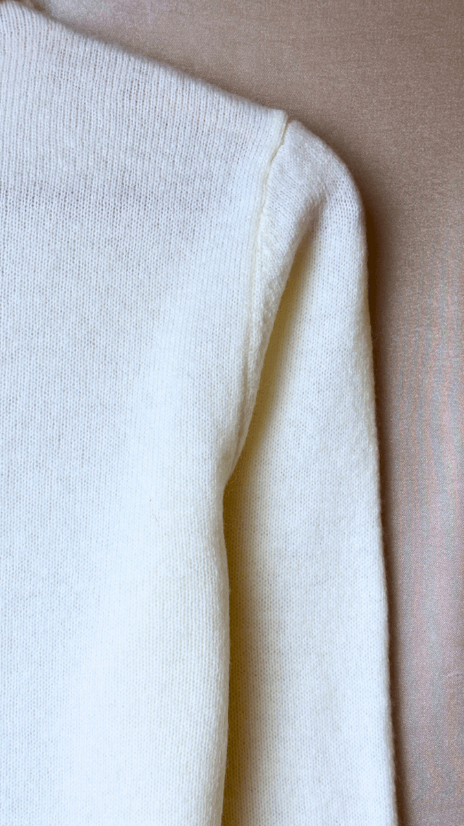 Wool Turtleneck Cream Sweater - TRÈS FOU OR SOMETHING