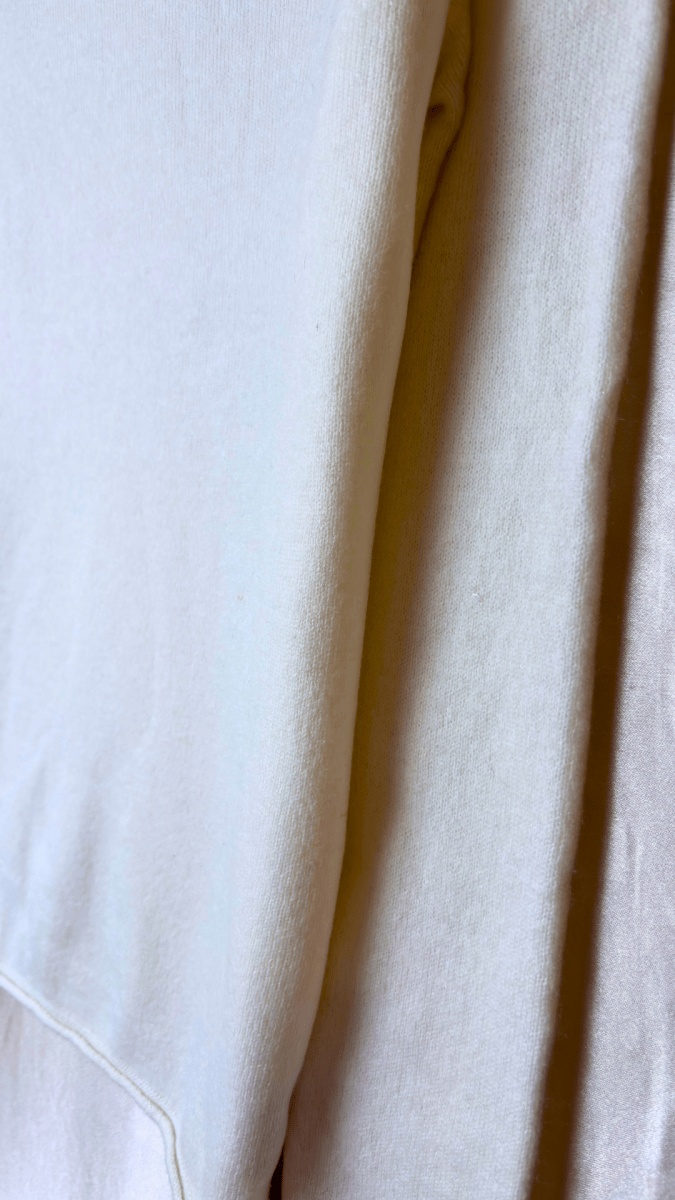 Wool Turtleneck Cream Sweater - TRÈS FOU OR SOMETHING