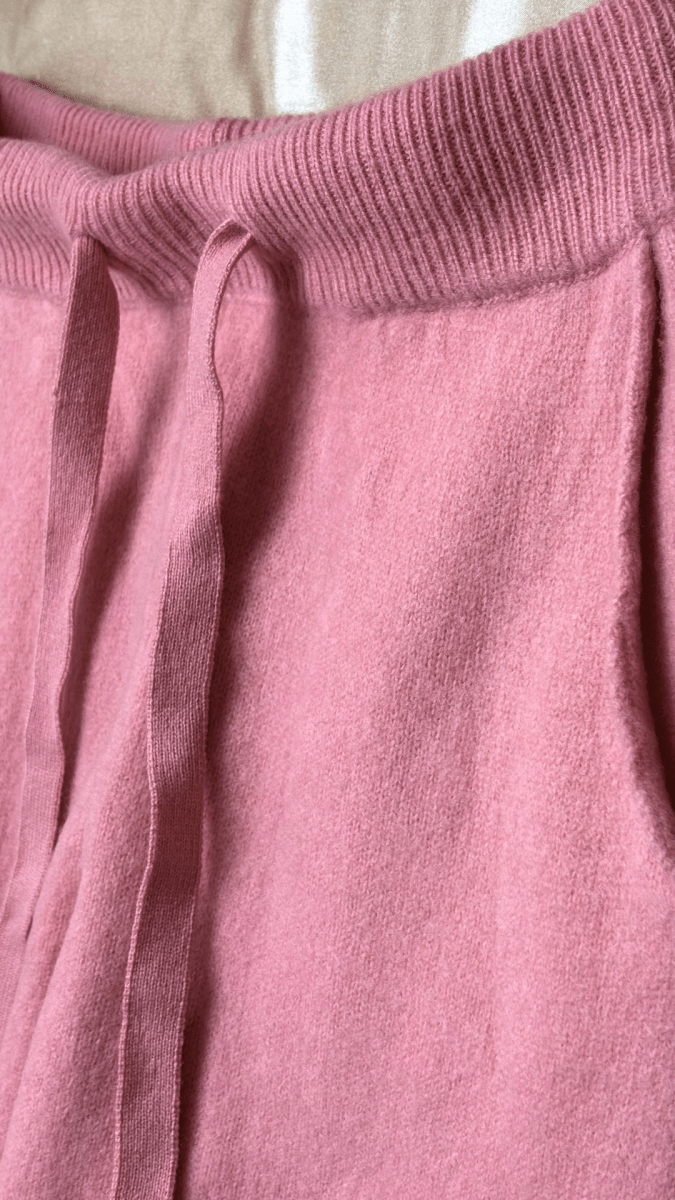 Woolly Luxe Pink Sweatpants - TRÈS FOU OR SOMETHING