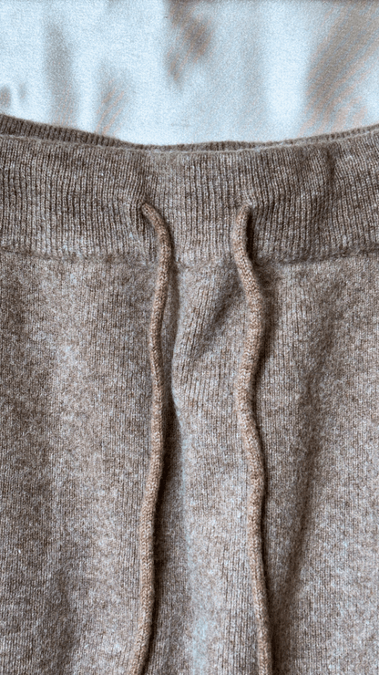 Woolly Luxe Sable Jogger - TRÈS FOU OR SOMETHING